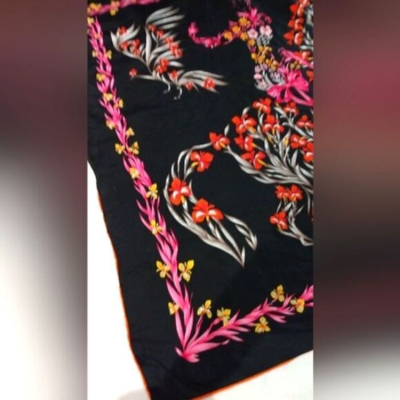 Vintage Floral Black & Pink Silk Scarf Horse Flowers Cheval Fleuri Foulard - Picture 11 of 16
